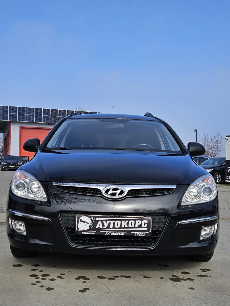 Hyundai I30 1.6CRDI* Automat , снимка 2 - Автомобили и джипове - 48895686