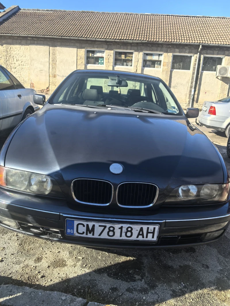 BMW 520, снимка 1 - Автомобили и джипове - 49454798