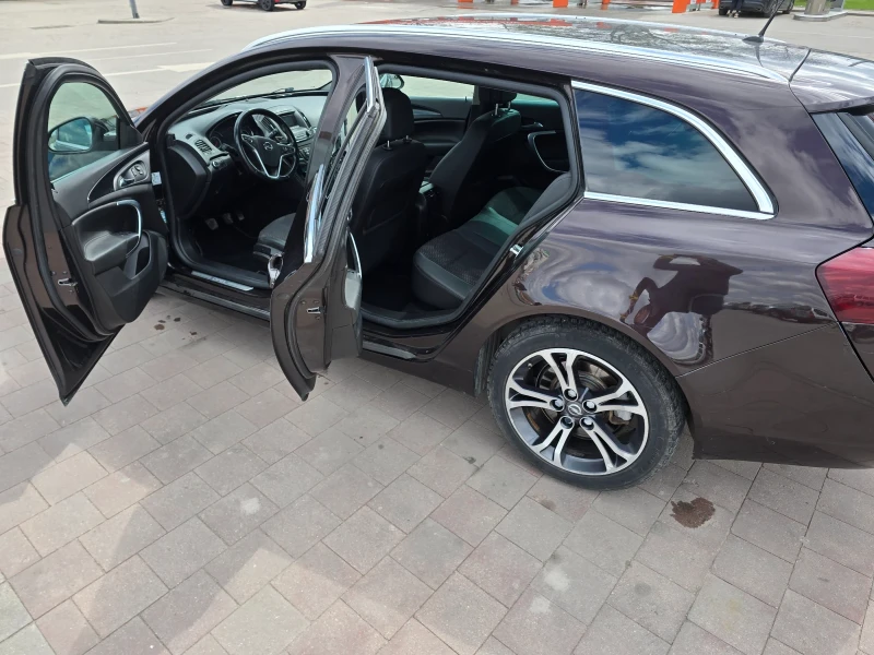 Opel Insignia, снимка 12 - Автомобили и джипове - 51217573