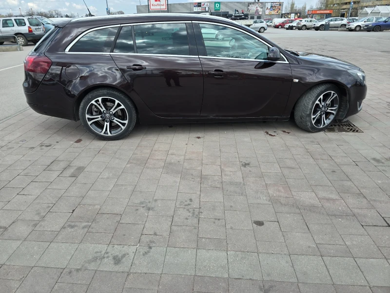 Opel Insignia, снимка 11 - Автомобили и джипове - 51217573