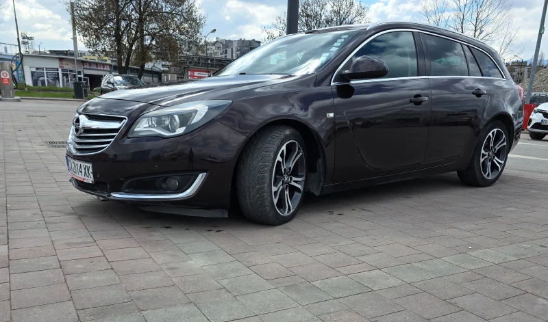 Opel Insignia, снимка 6 - Автомобили и джипове - 51217573