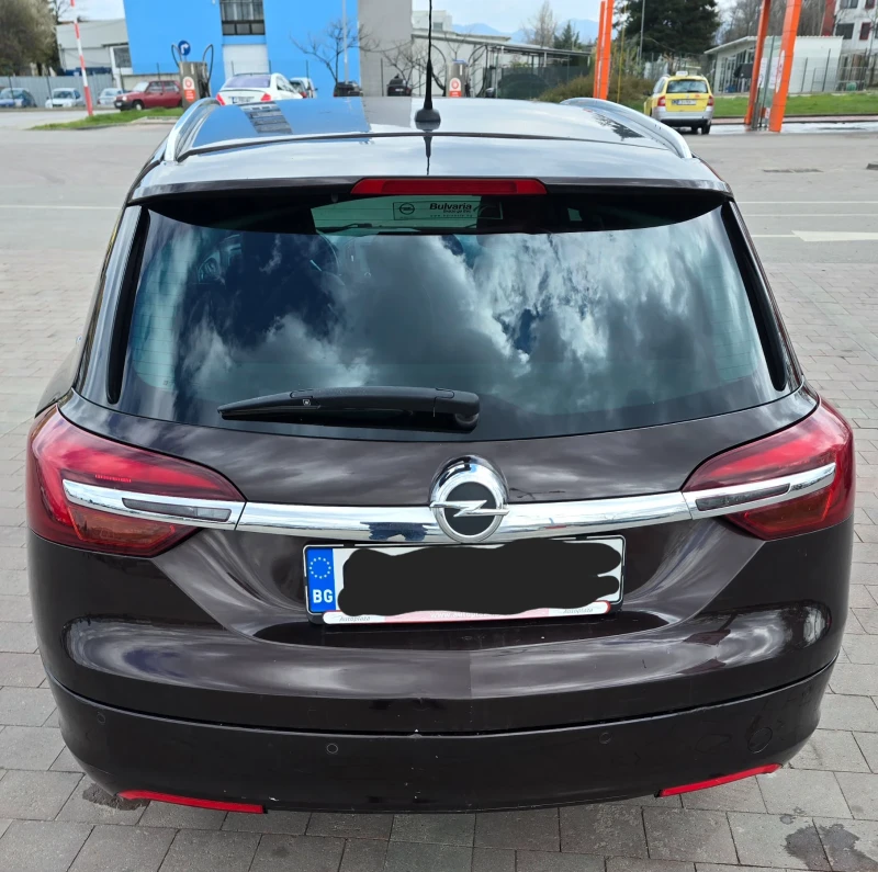 Opel Insignia, снимка 3 - Автомобили и джипове - 51217573