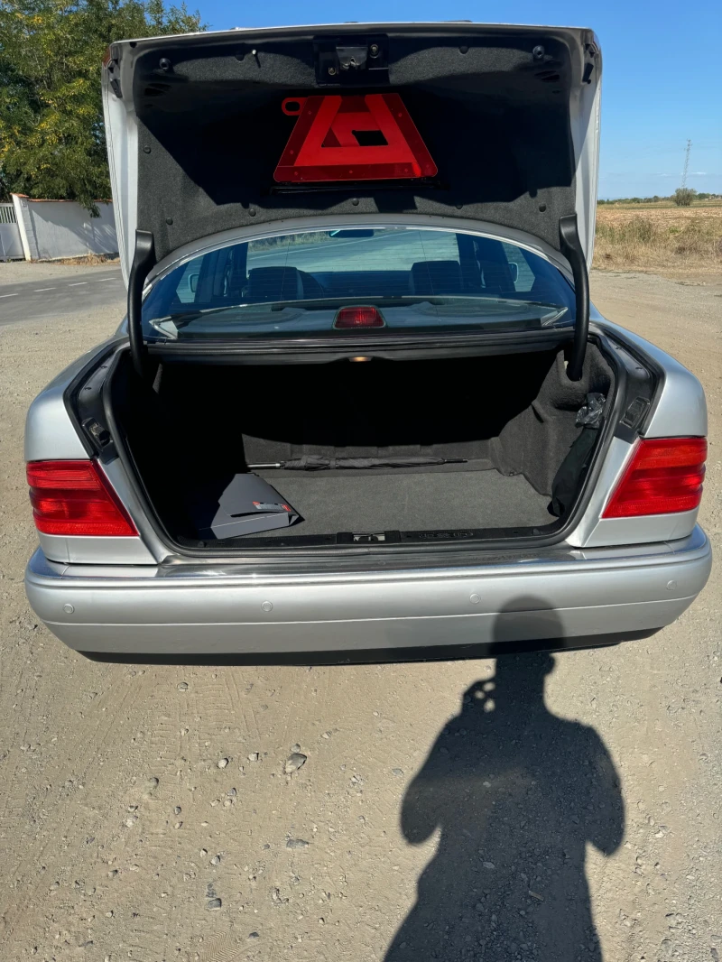 Mercedes-Benz E 250, снимка 6 - Автомобили и джипове - 53271787