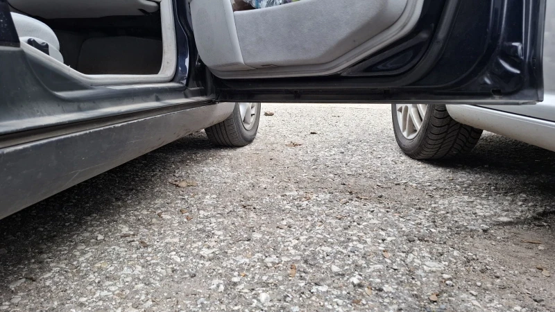 Mercedes-Benz C 220, снимка 6 - Автомобили и джипове - 53353612