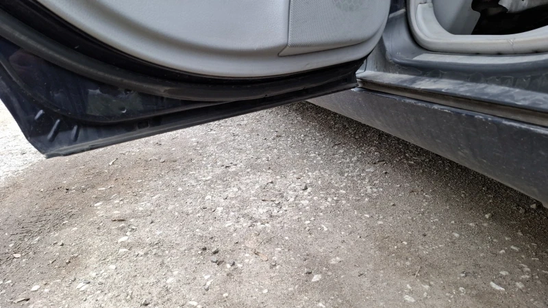 Mercedes-Benz C 220, снимка 9 - Автомобили и джипове - 53353612