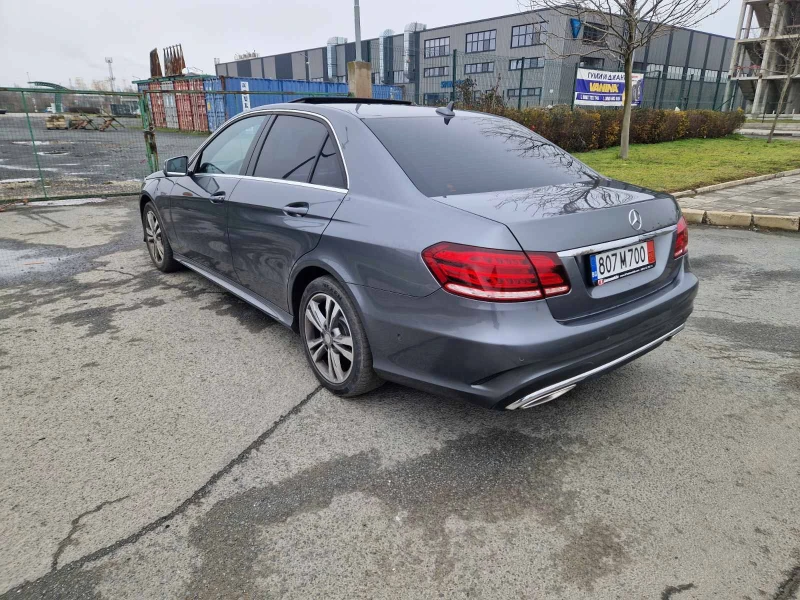 Mercedes-Benz E 320 4Matic AMG Avangarde, снимка 7 - Автомобили и джипове - 53510950