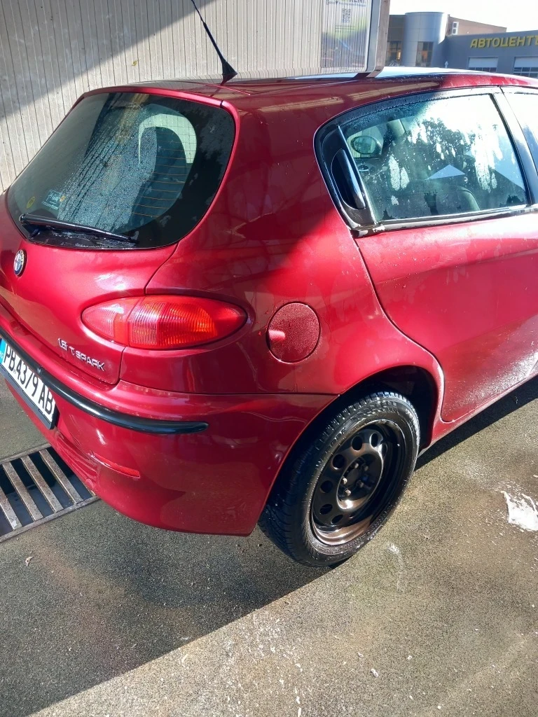 Alfa Romeo 147 TwinSpark Бензин/Газ, снимка 4 - Автомобили и джипове - 48846096