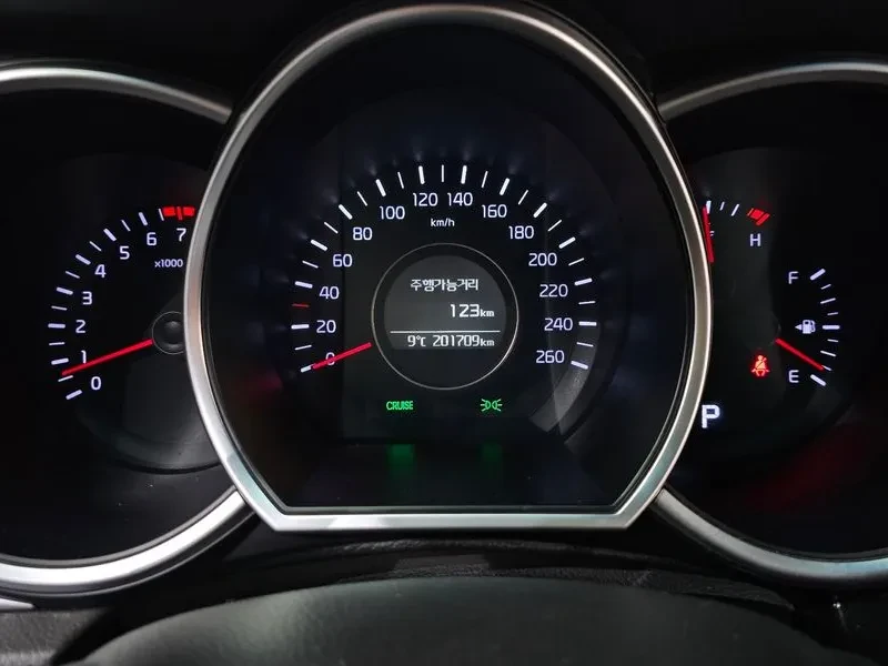 Kia K5 2.0, снимка 8 - Автомобили и джипове - 54262486