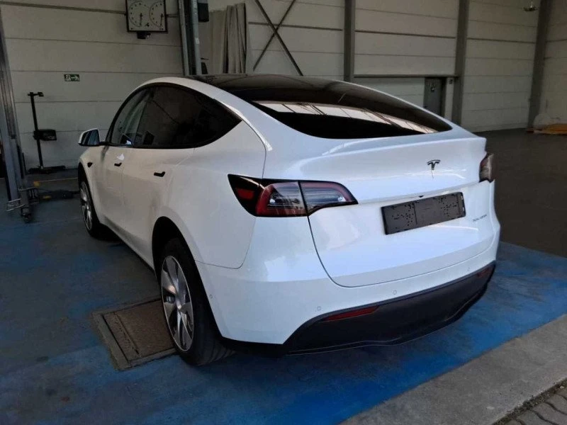 Tesla Model Y LONG RANGE DUAL MOTOR ОЧАКВАН ВНОС, снимка 2 - Автомобили и джипове - 54762963
