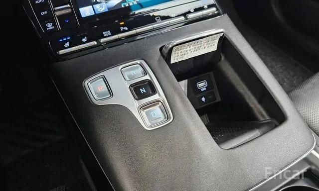 Hyundai Grandeur * ОБДУХВАНЕ * ДИСТРОНИК * 360 КАМЕРА * HEAD UP * , снимка 10 - Автомобили и джипове - 55409492