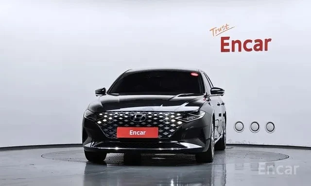 Hyundai Grandeur * ОБДУХВАНЕ * ДИСТРОНИК * 360 КАМЕРА * HEAD UP * , снимка 3 - Автомобили и джипове - 55409492