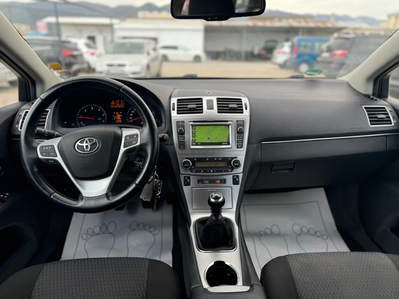 Toyota Avensis 2.2d 124hp NAVI CAMERA  - изображение 8