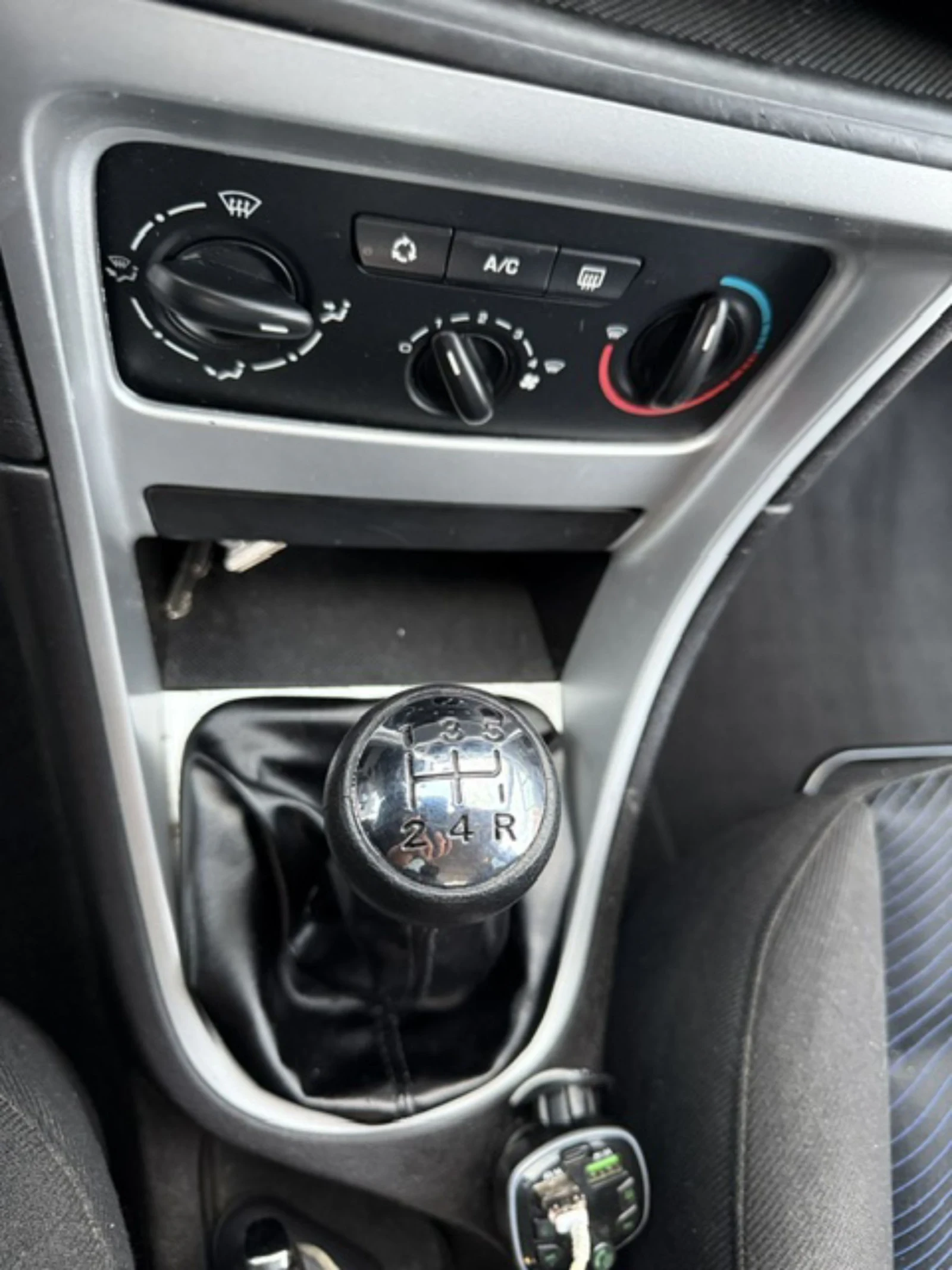 Peugeot 307 SW - изображение 9