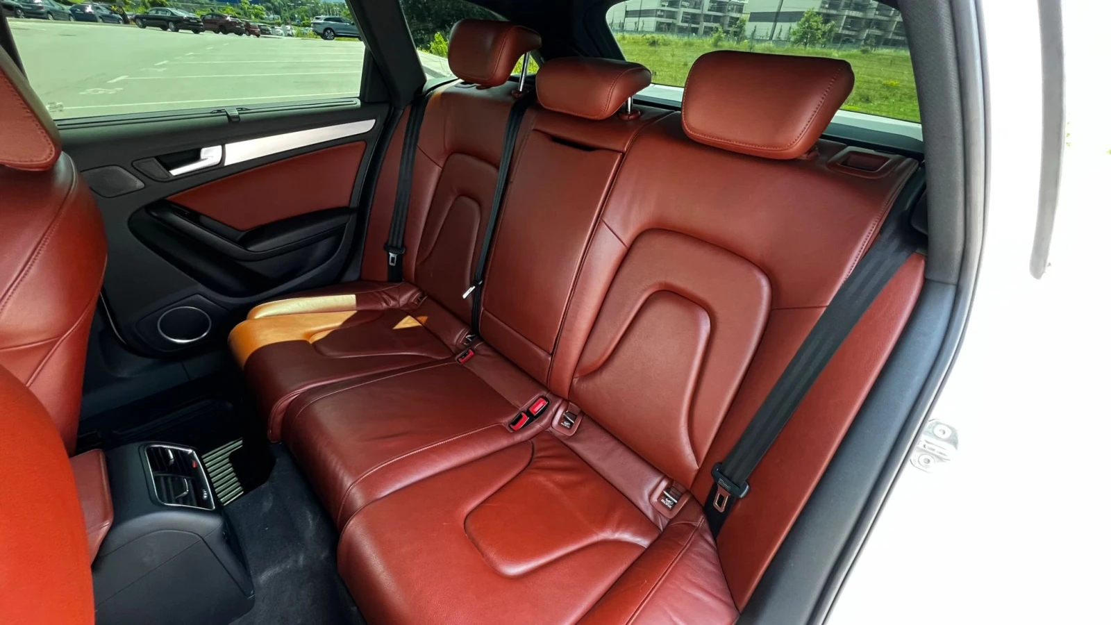 Audi A4 B8 - изображение 4