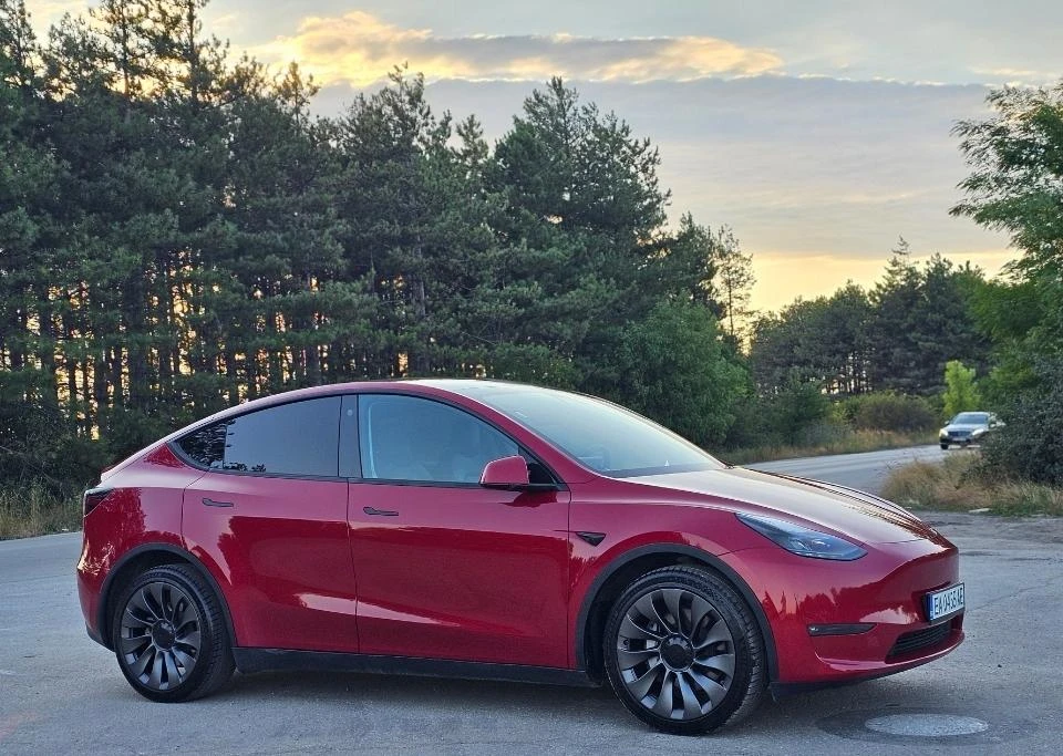 Tesla Model Y  4х4 Европейска Long Range - изображение 8