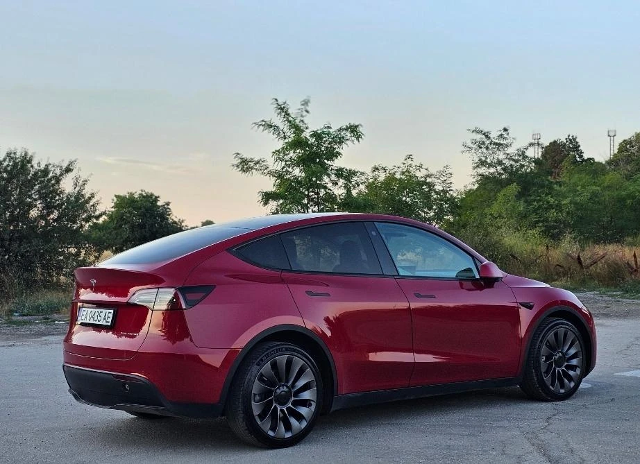 Tesla Model Y  4х4 Европейска Long Range - изображение 6