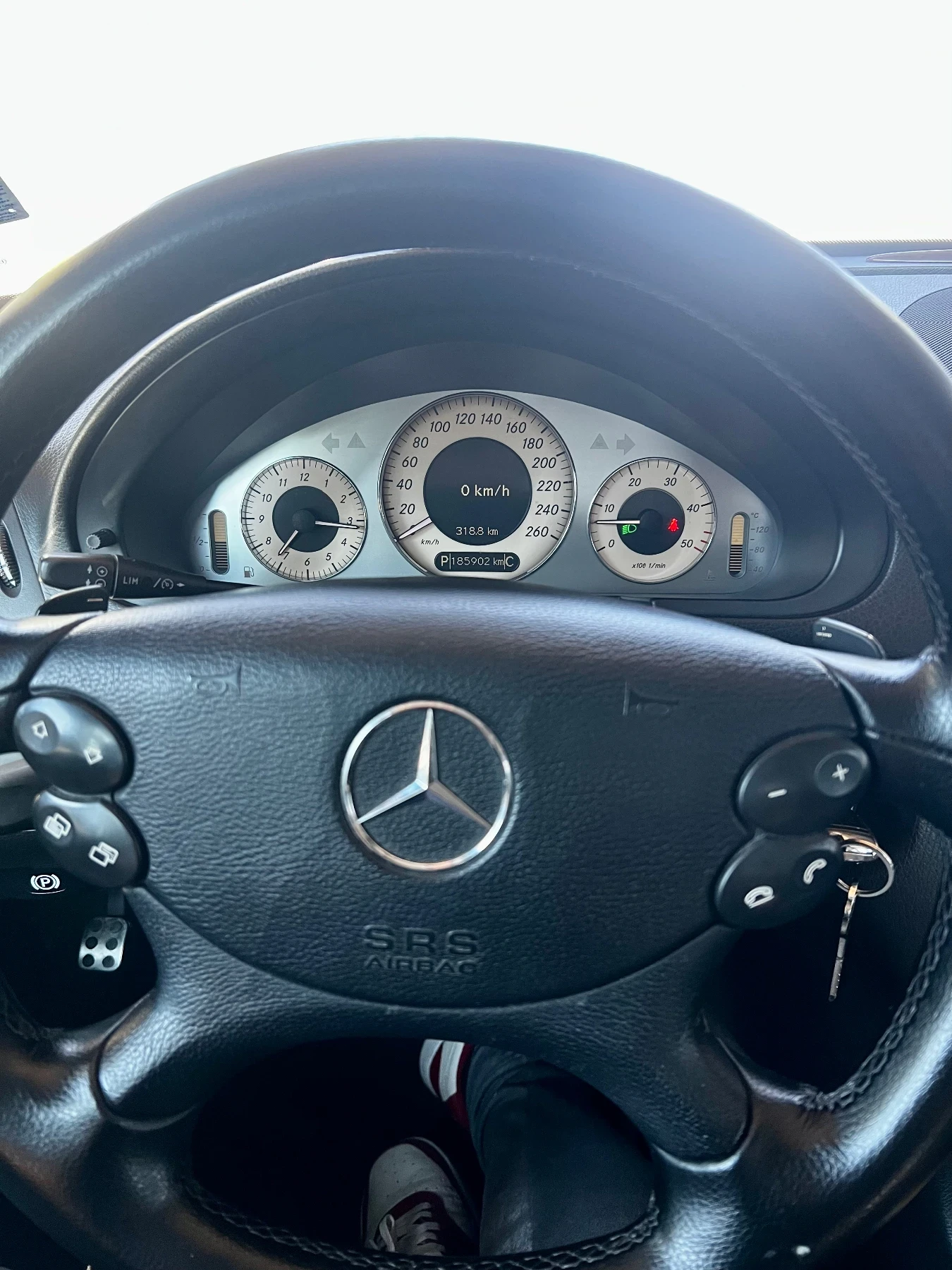 Mercedes-Benz E 420 V8 EVO 314k.c - изображение 8