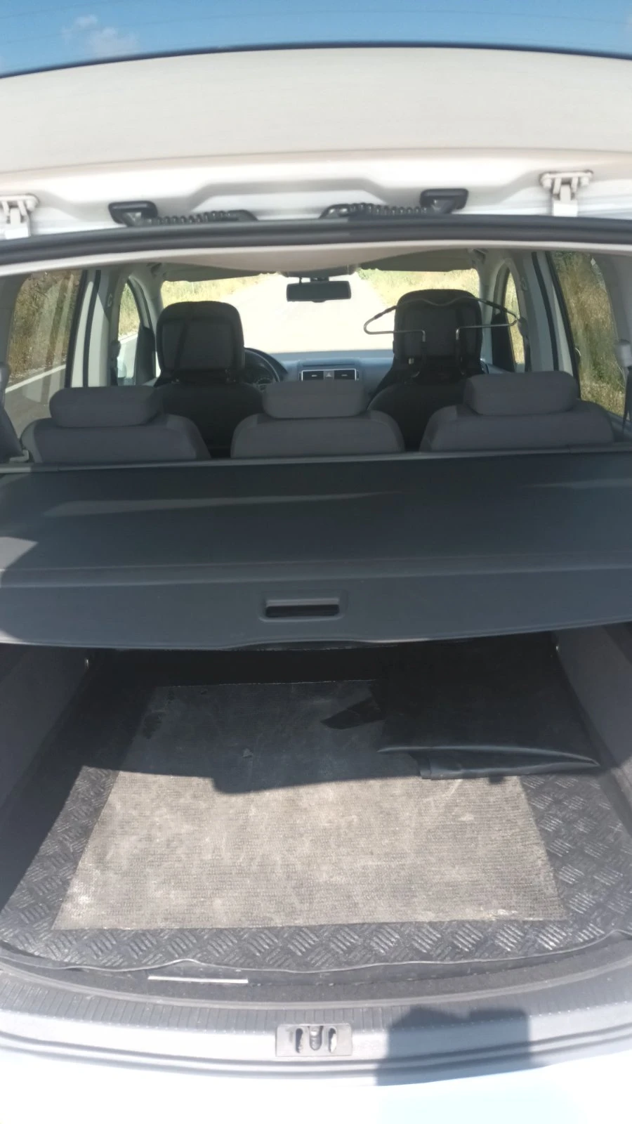 VW Touran 1.6 - изображение 6