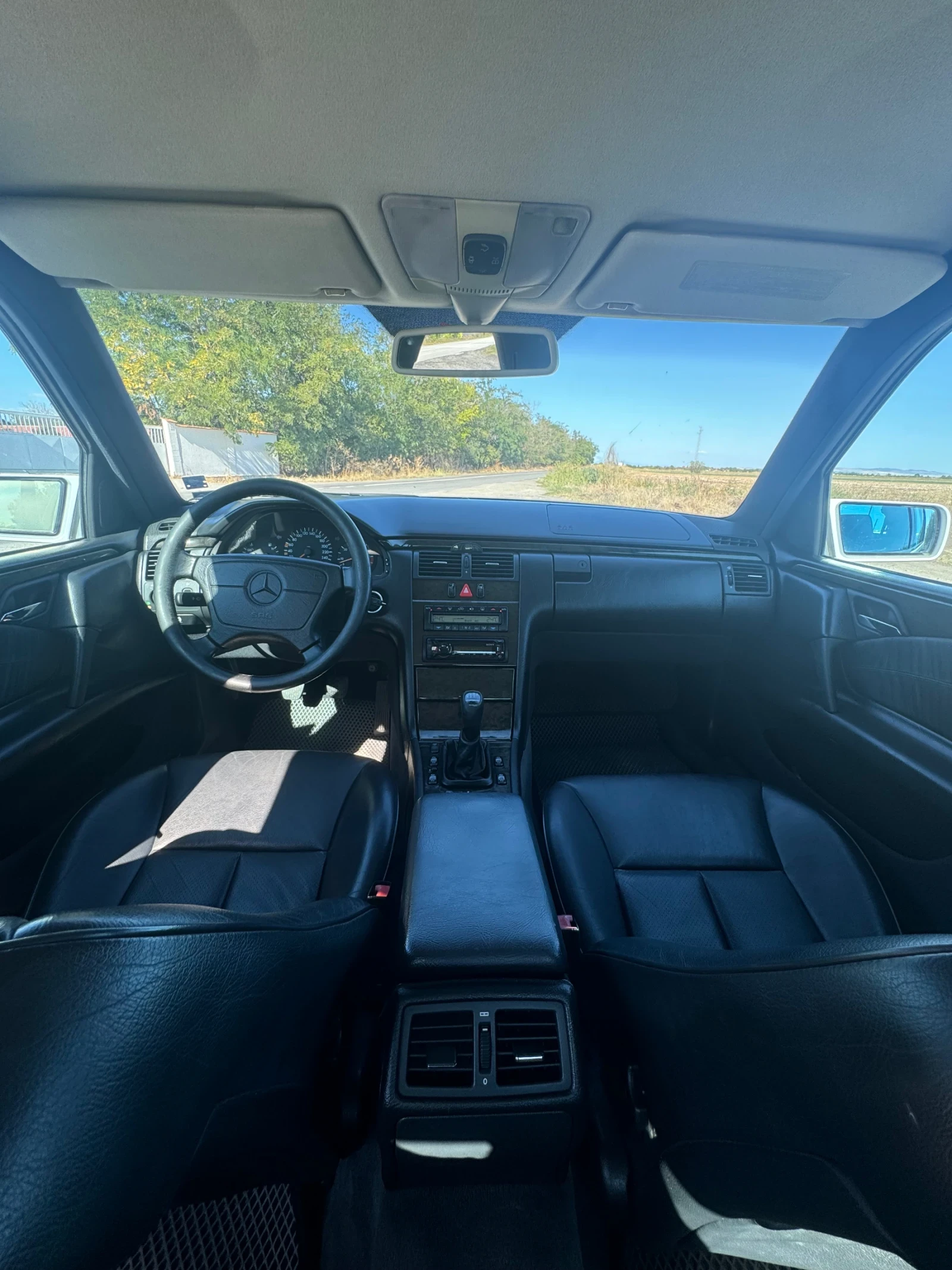 Mercedes-Benz E 250  - изображение 7