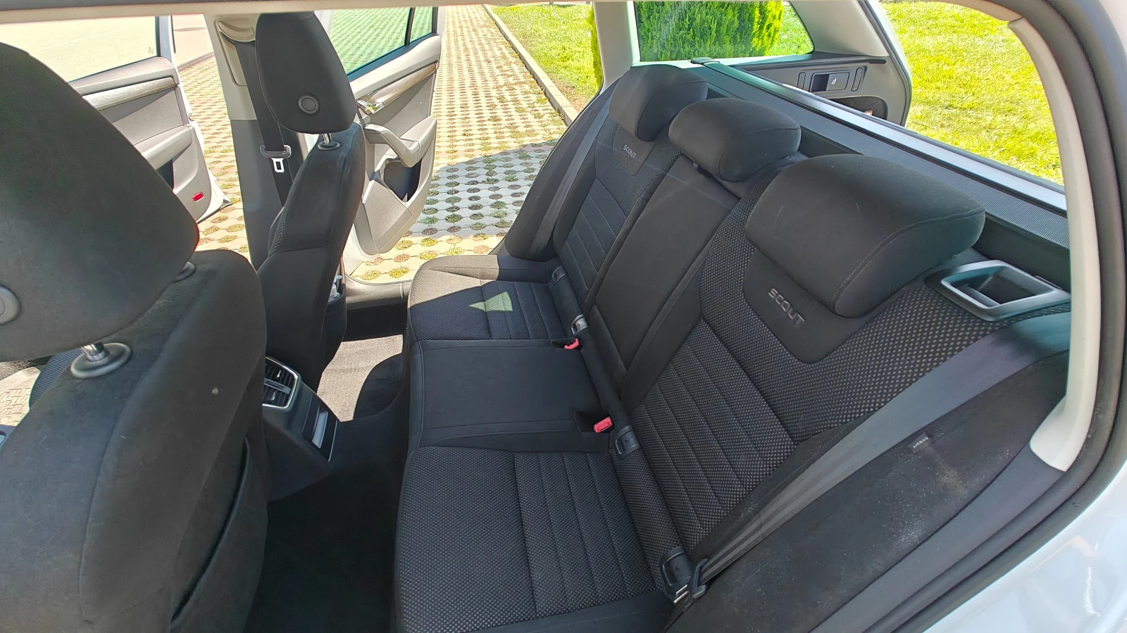 Skoda Octavia Scout 2.0 TDI 4x4 | Mobile.bg   14