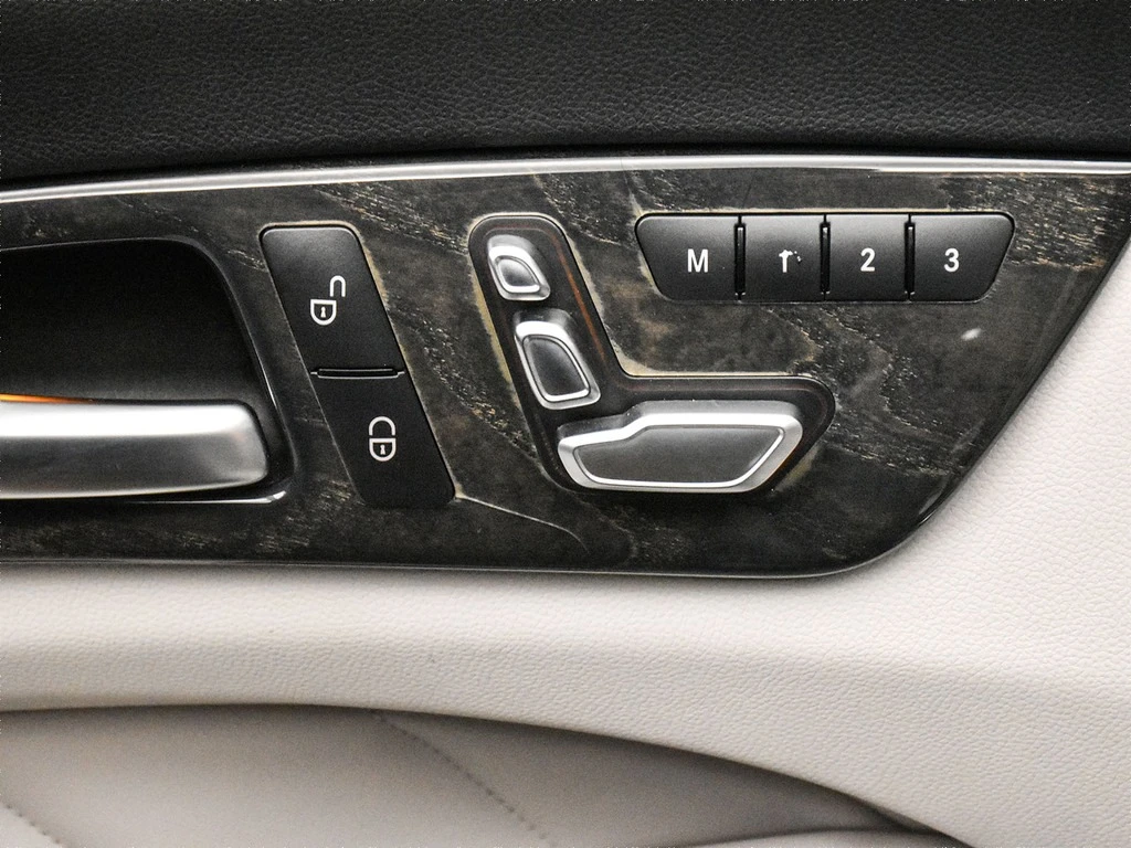 Mercedes-Benz CLS 400 AMG * * CLEAN CARFAX * * ���� ������ * *  | Mobile.bg � ����������� 13