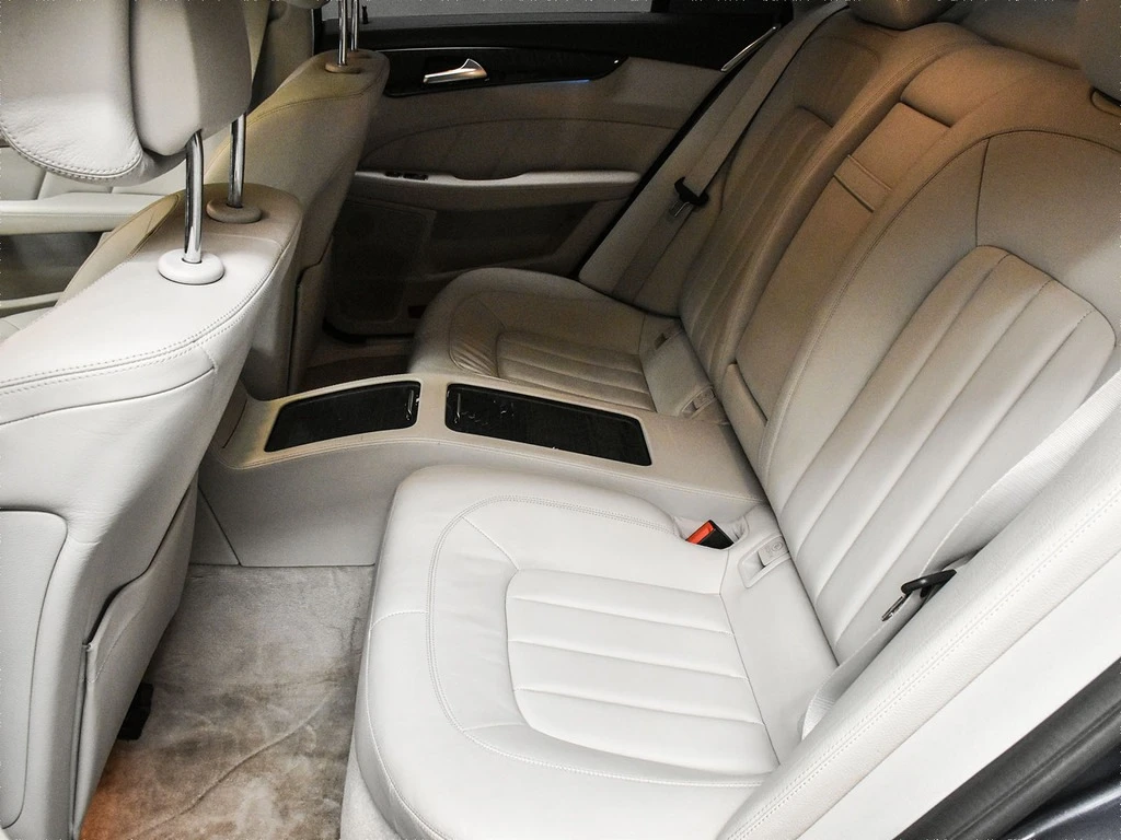 Mercedes-Benz CLS 400 AMG * * CLEAN CARFAX * * ���� ������ * *  | Mobile.bg � ����������� 16