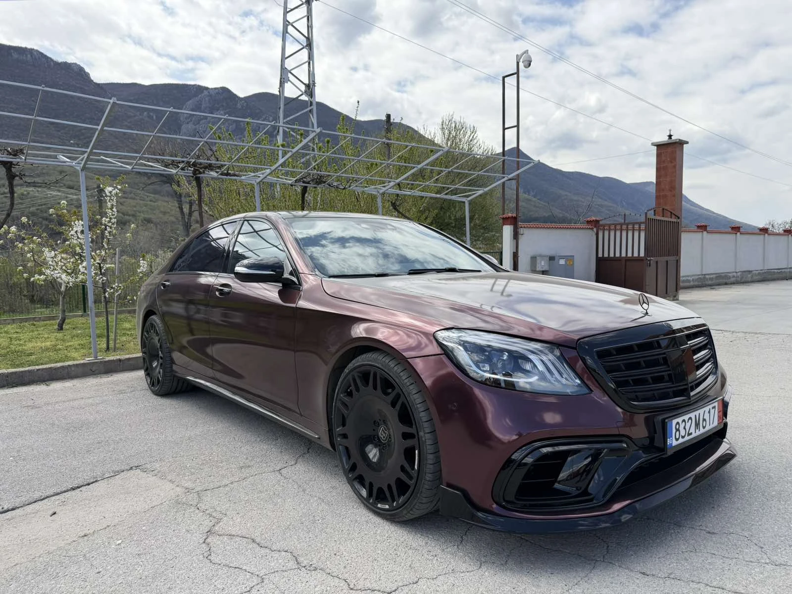 Mercedes-Benz S 550 * BRABUS* BURMASTER* CARPLAY* , снимка 3 - Автомобили и джипове - 54433884