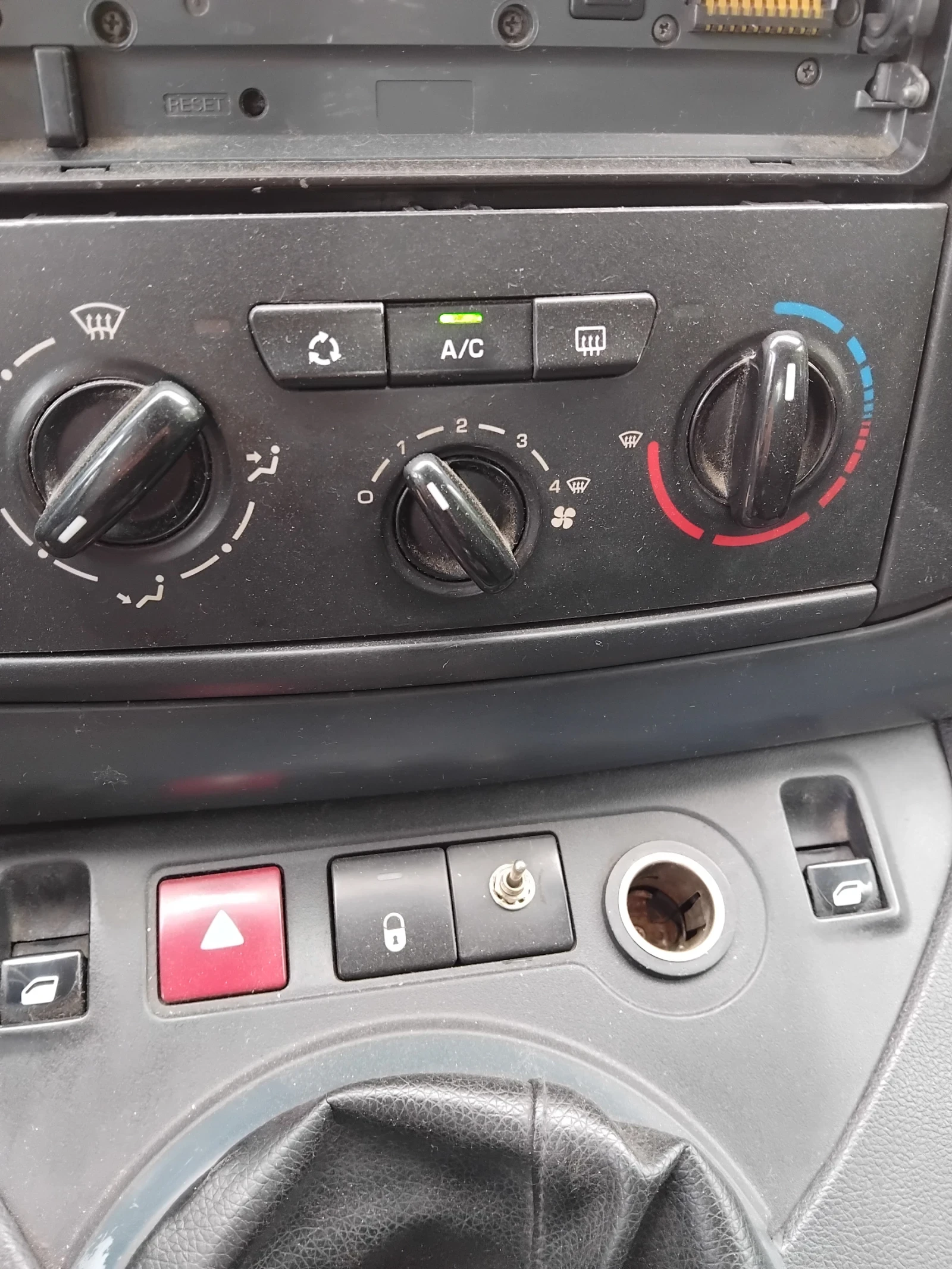 Peugeot Partner VAN, снимка 7 - Автомобили и джипове - 54583537