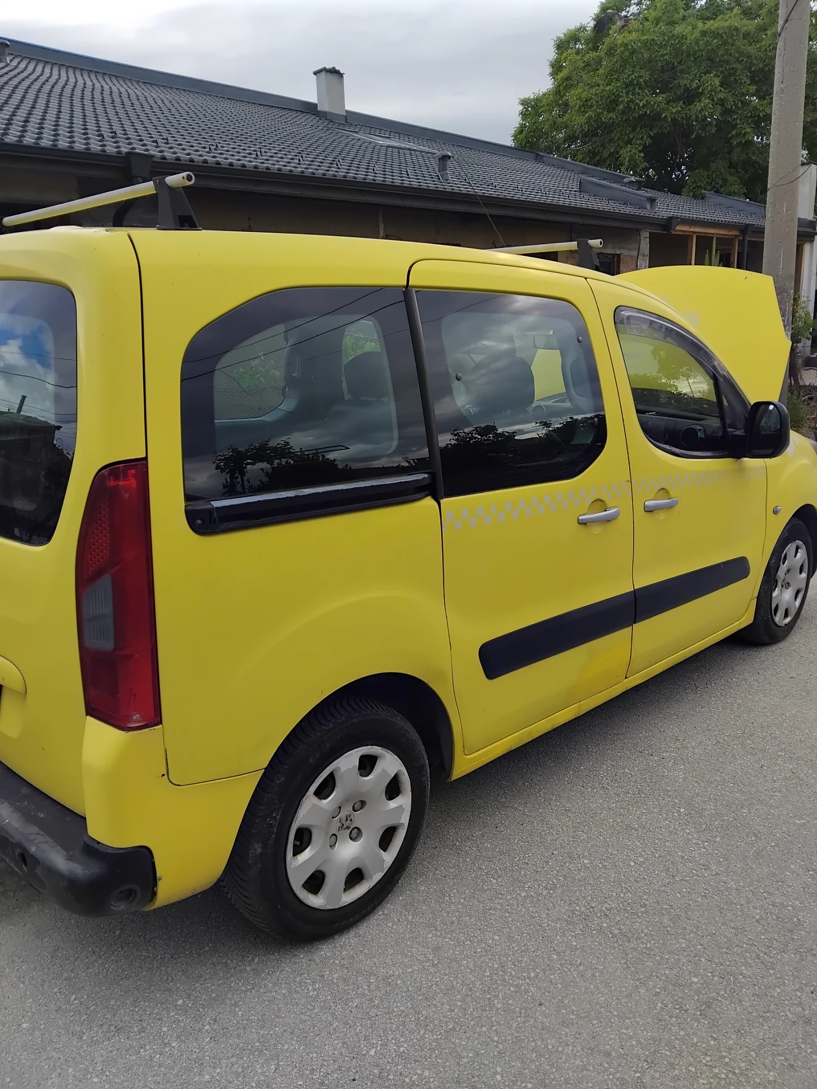 Peugeot Partner VAN, снимка 4 - Автомобили и джипове - 54583537
