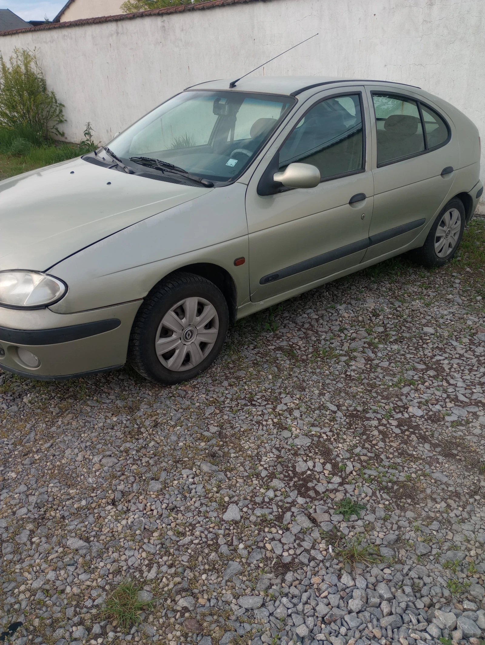 Renault Megane, снимка 4 - Автомобили и джипове - 54598332