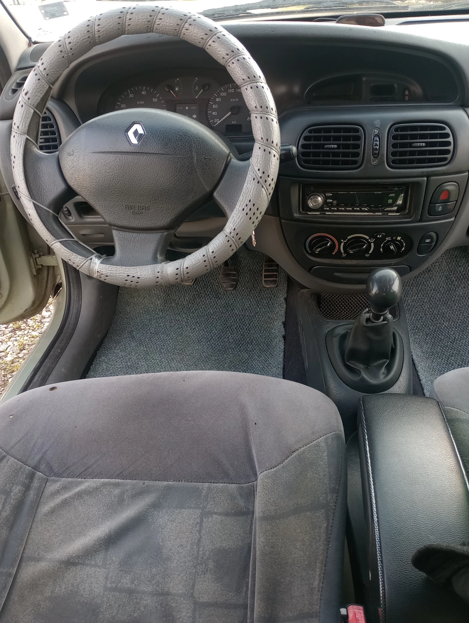 Renault Megane, снимка 5 - Автомобили и джипове - 54598332