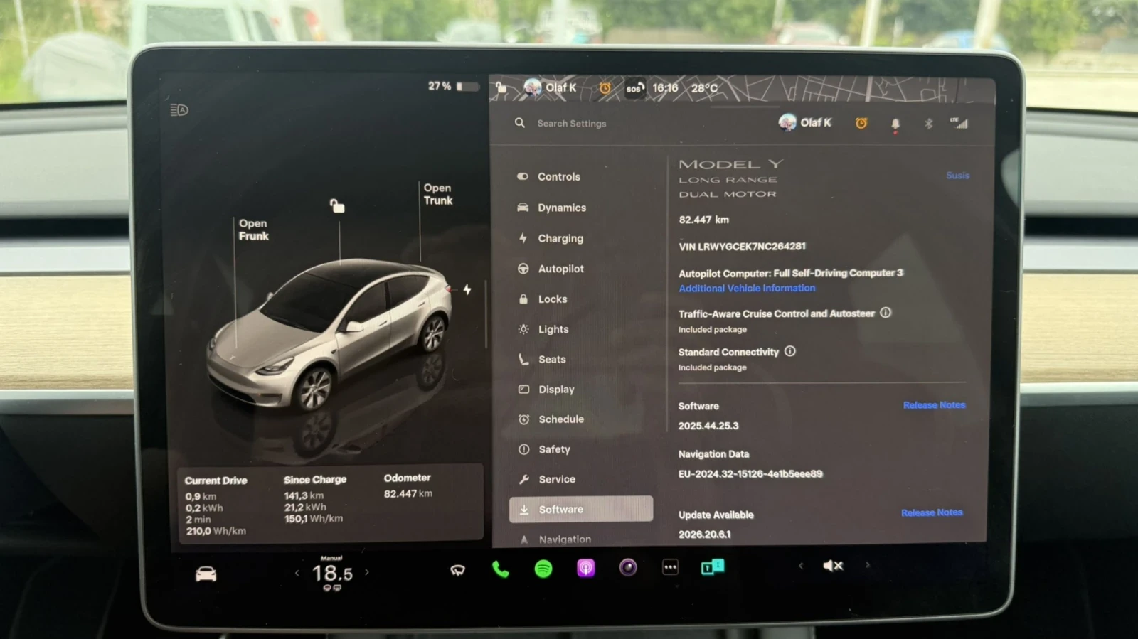 Tesla Model Y LONG RANGE DUAL MOTOR НАЛИЧНА ЗА ОГЛЕД, снимка 12 - Автомобили и джипове - 55176688