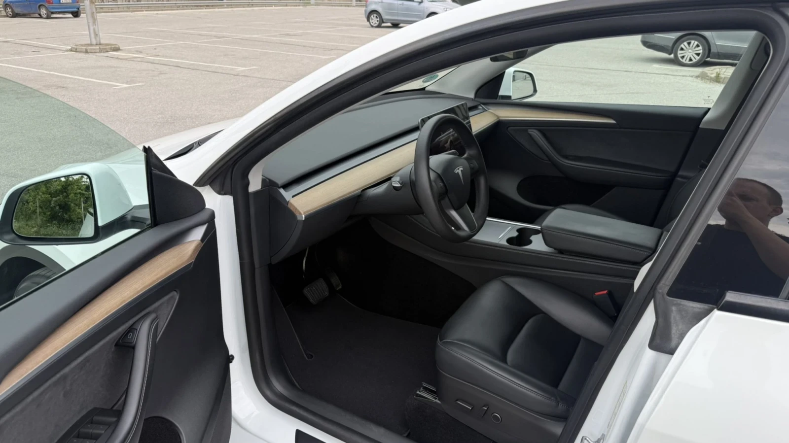 Tesla Model Y LONG RANGE DUAL MOTOR НАЛИЧНА ЗА ОГЛЕД, снимка 8 - Автомобили и джипове - 55176688