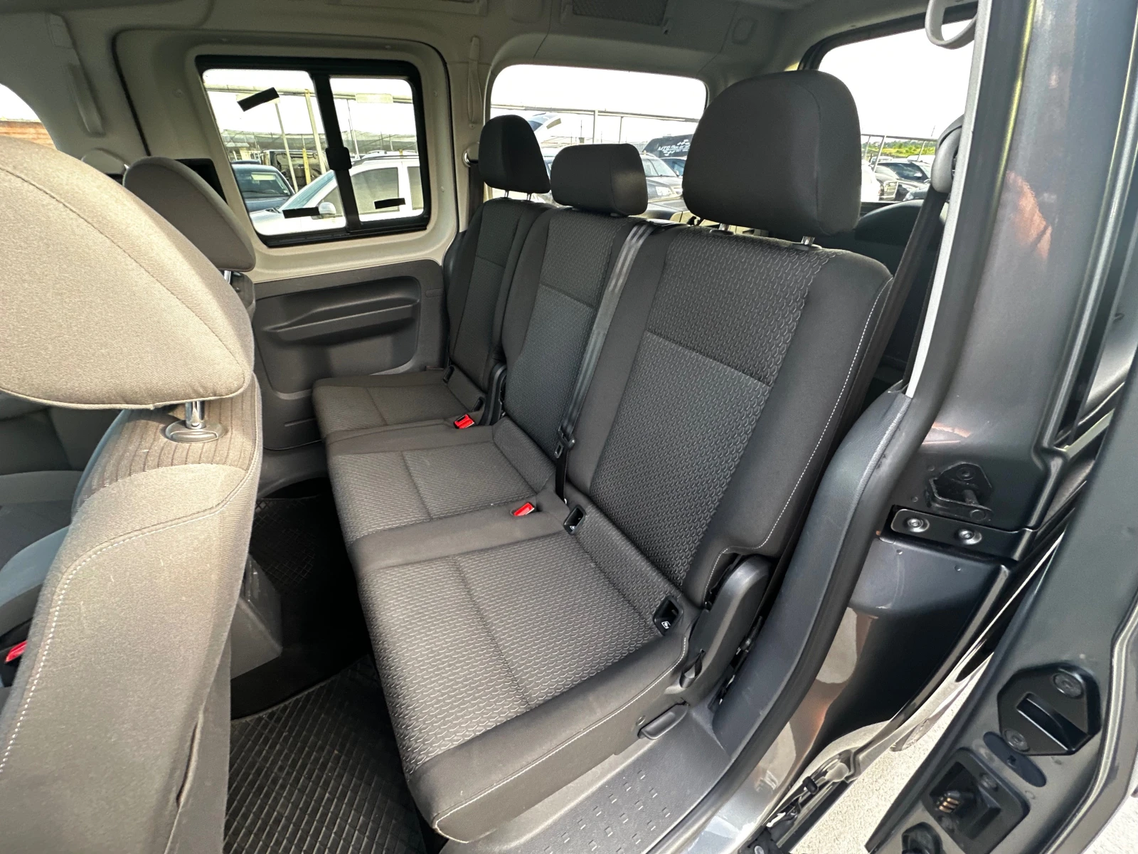 VW Caddy 2.0TDI 140�.� 4Motion* MAXI | Mobile.bg � ����������� 15