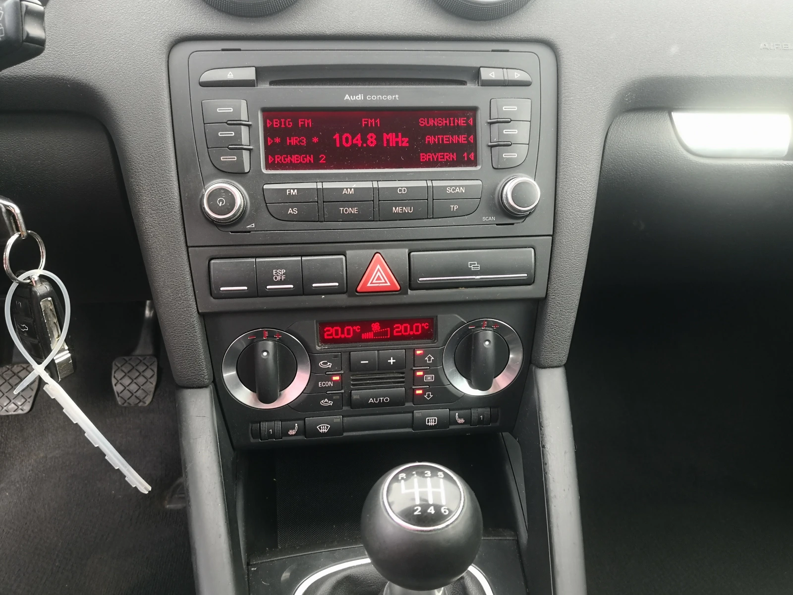 Audi A3 1.4 Sportback 1.4 TSi, снимка 9 - Автомобили и джипове - 54944852