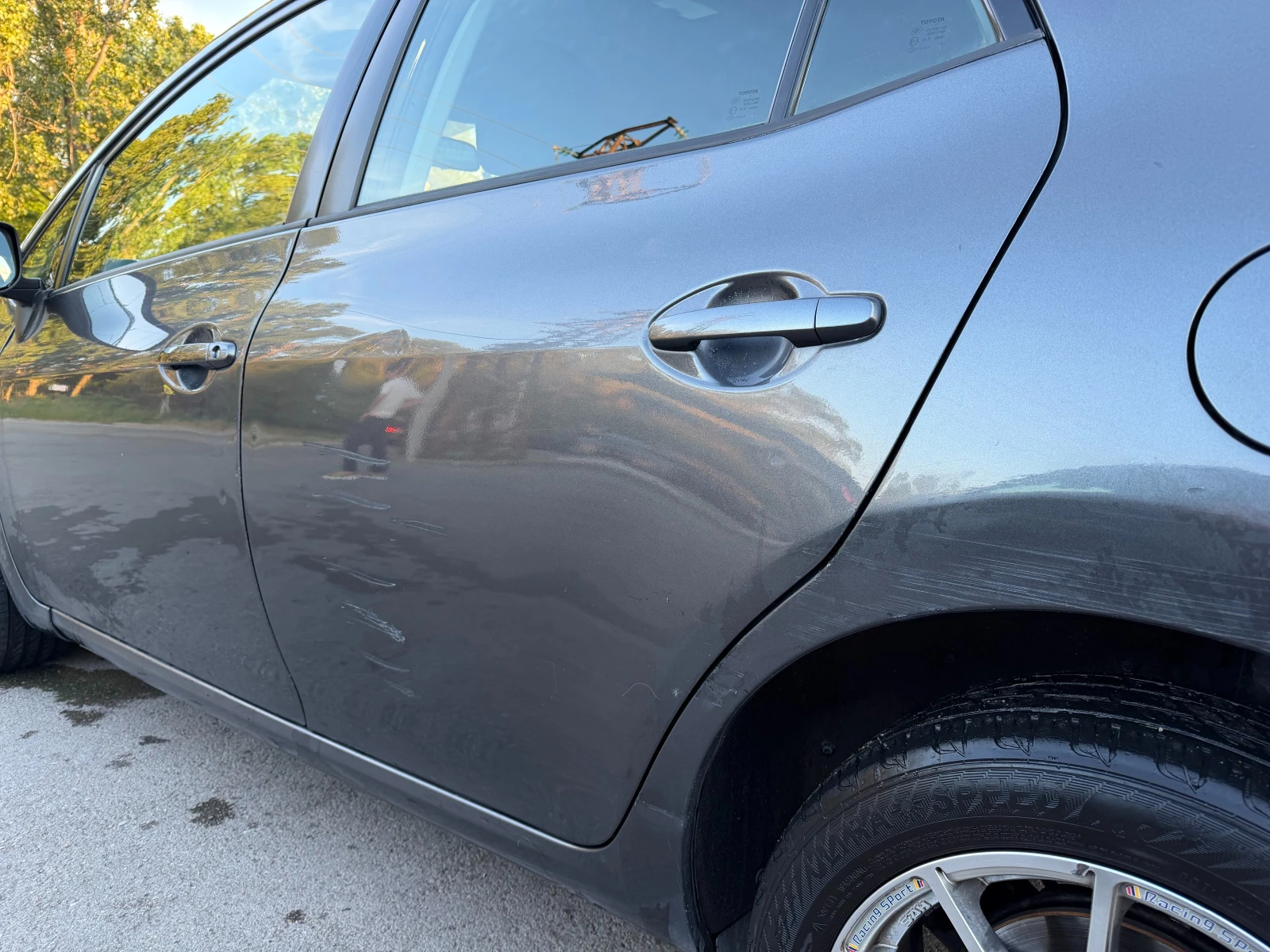 Toyota Auris, снимка 5 - Автомобили и джипове - 54946999