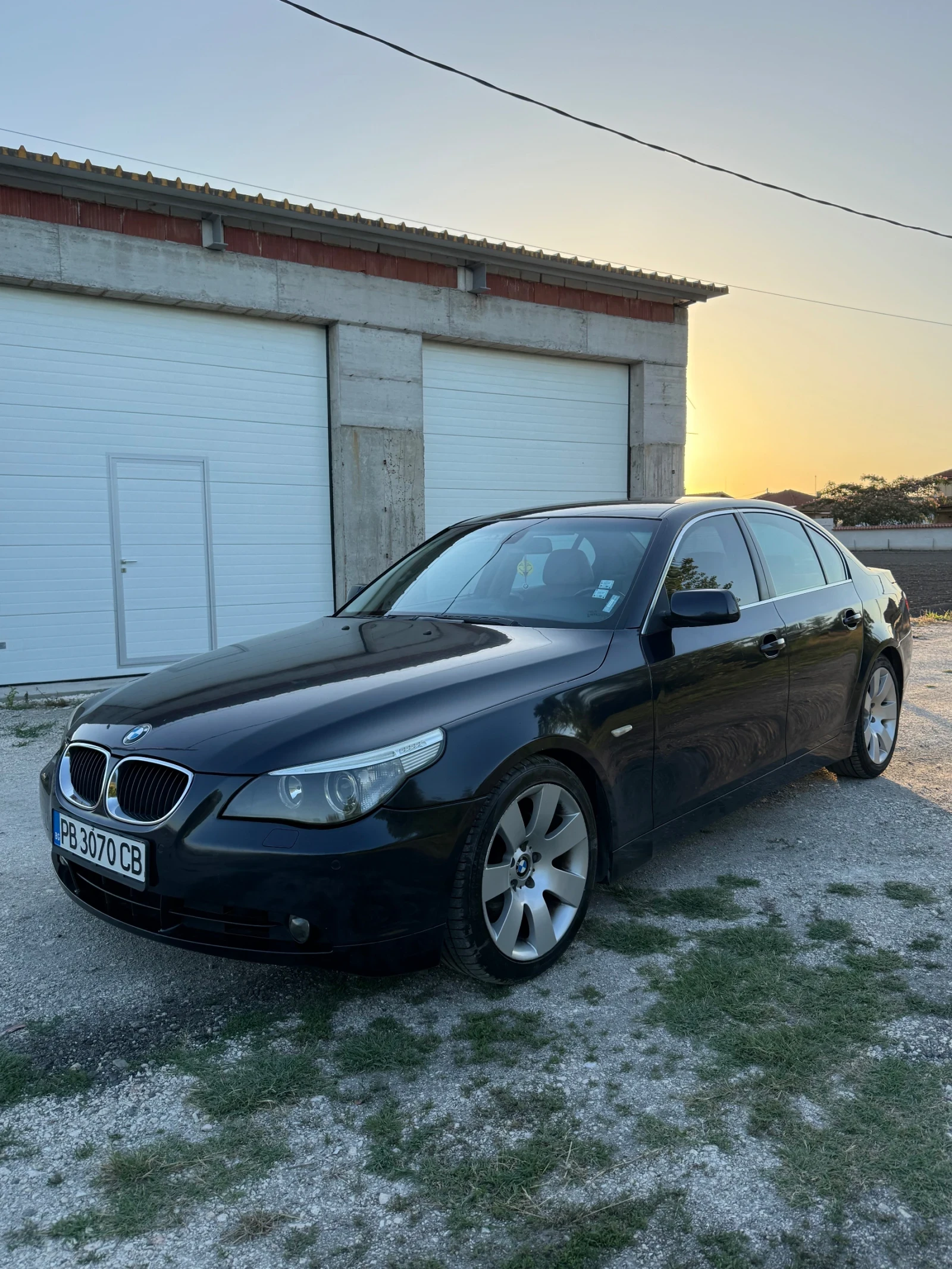 BMW 530, снимка 6 - Автомобили и джипове - 55080945