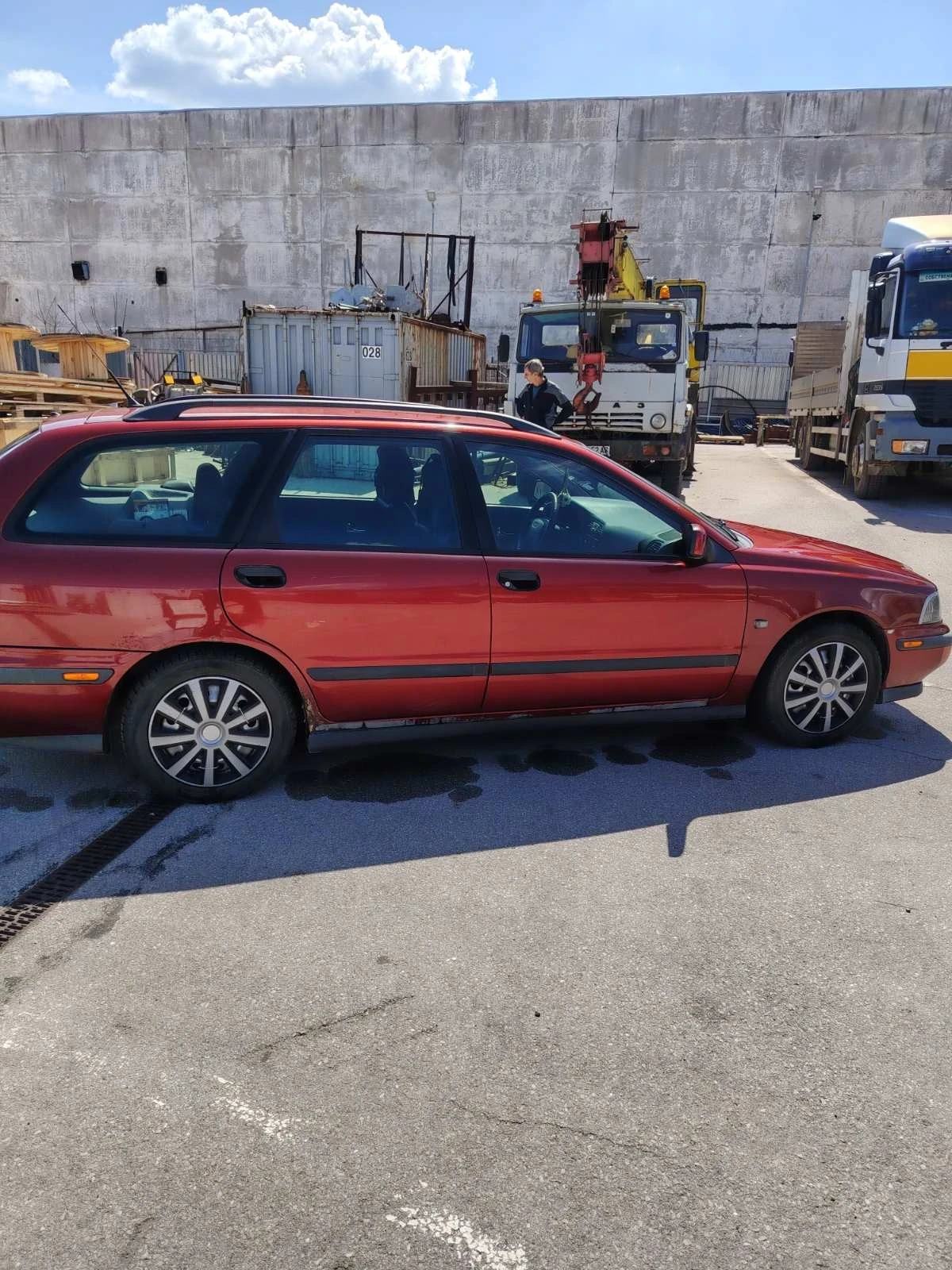 Volvo V40 Комби, снимка 13 - Автомобили и джипове - 55092286