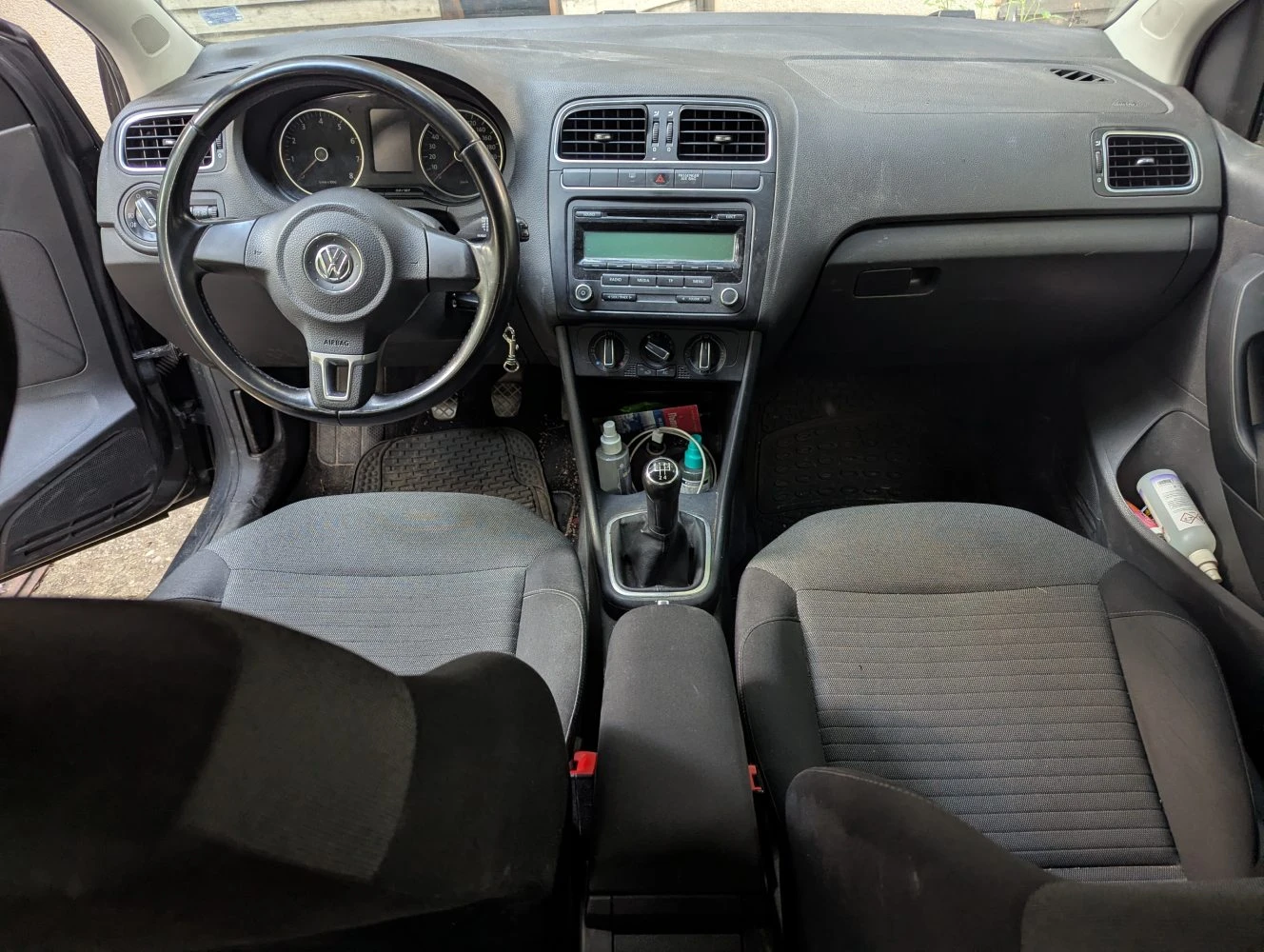 VW Polo, снимка 6 - Автомобили и джипове - 55381728