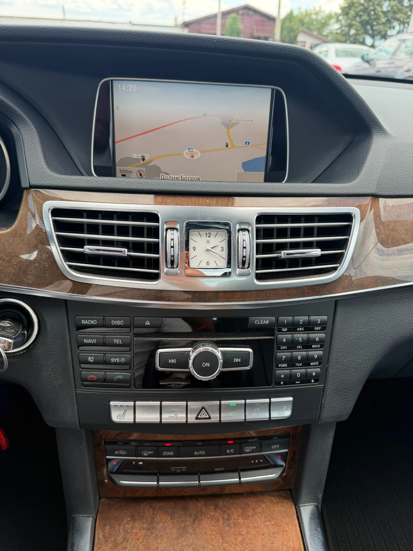 Mercedes-Benz E 350 CDI 9G-TRONIC AVTOMAT/NAVI/KOJA/KAMERA EURO 6, снимка 14 - Автомобили и джипове - 55446925