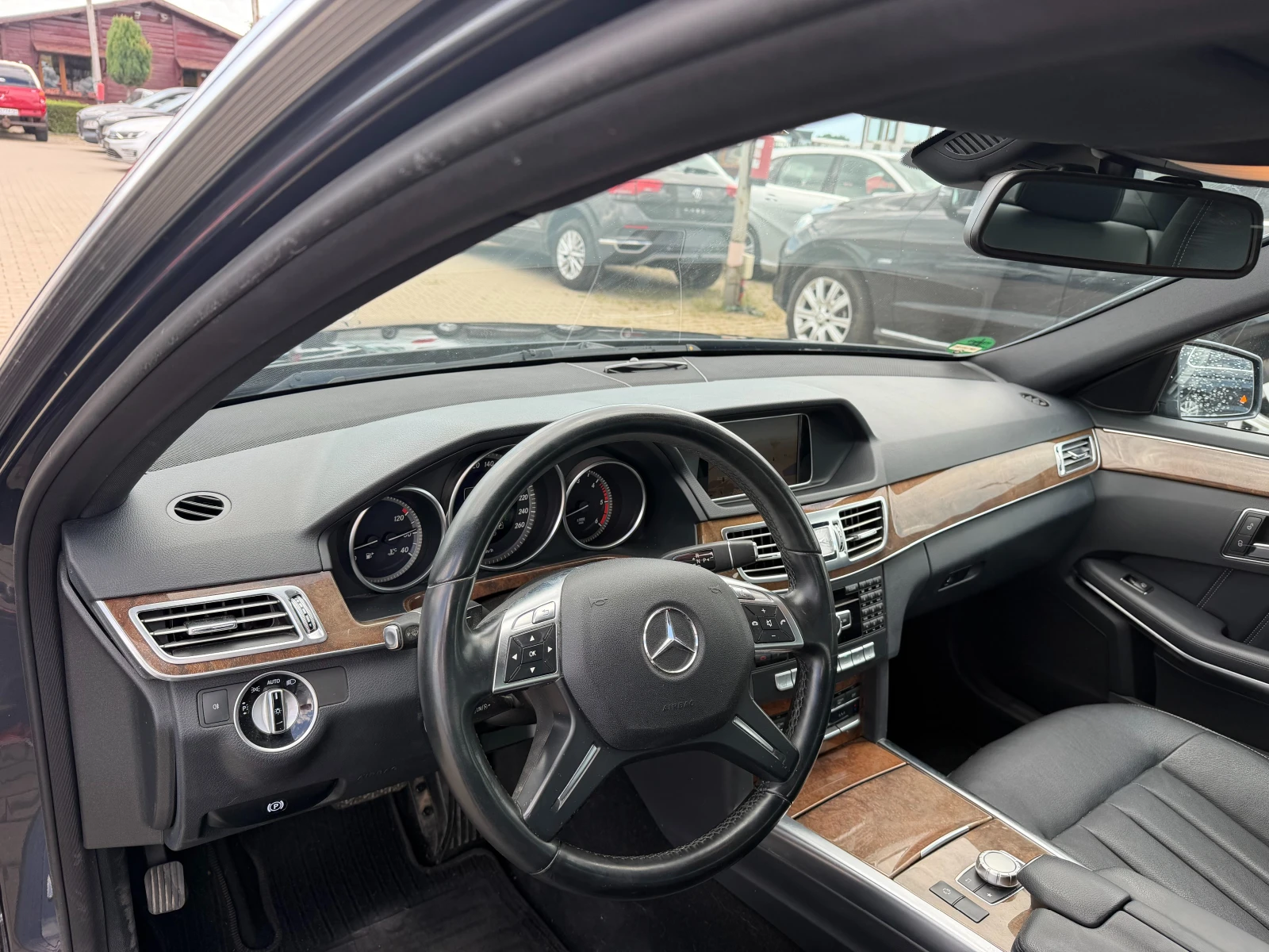 Mercedes-Benz E 350 CDI 9G-TRONIC AVTOMAT/NAVI/KOJA/KAMERA EURO 6, снимка 13 - Автомобили и джипове - 55446925