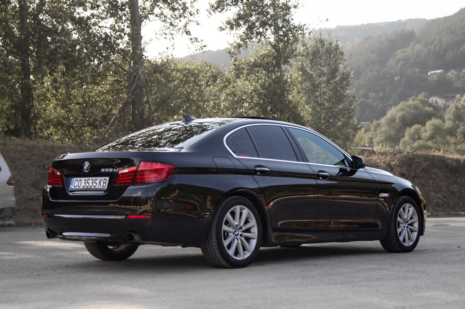 BMW 535 535i, снимка 4 - Автомобили и джипове - 55955103