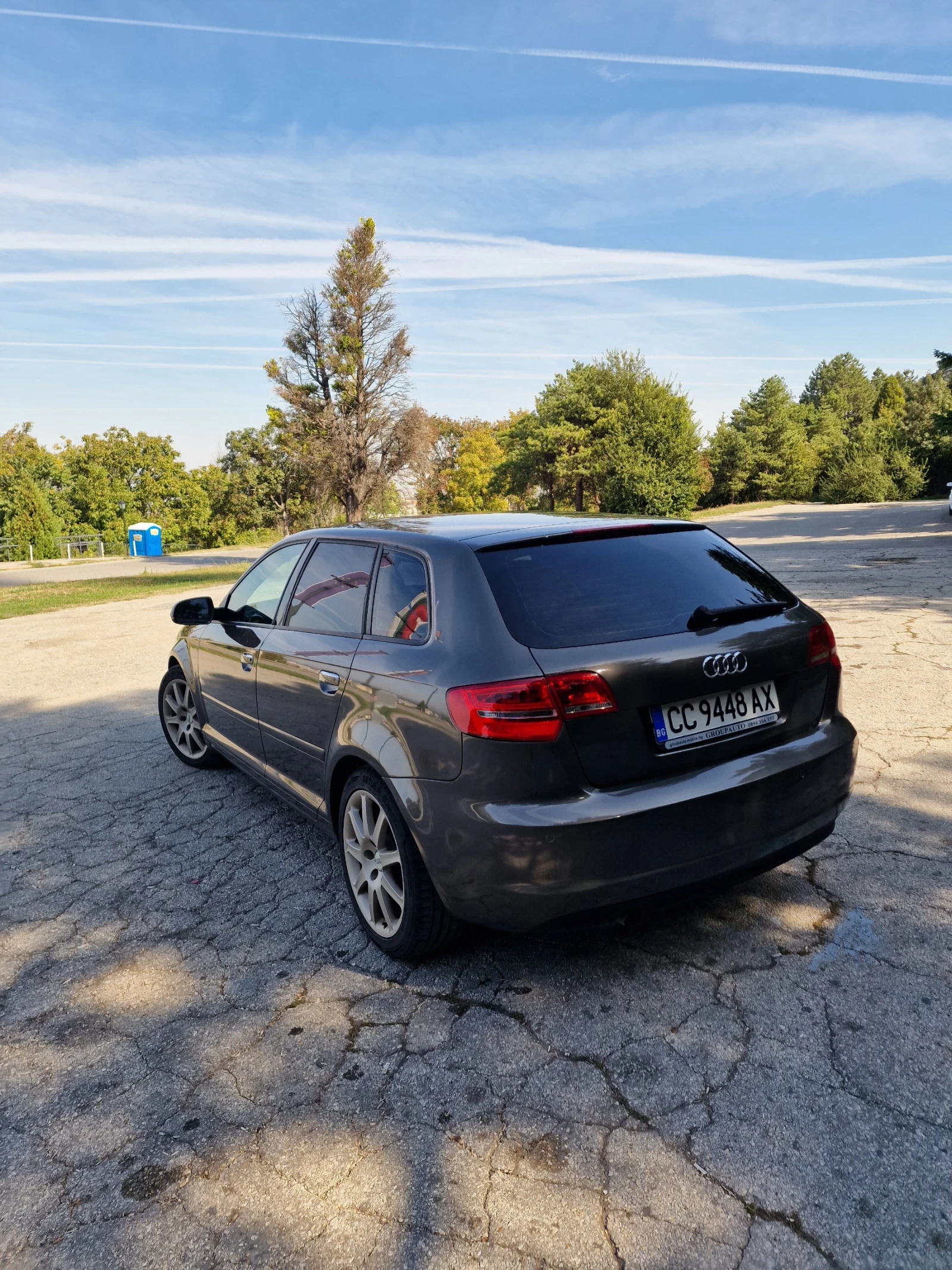Audi A3 1.6tdi, снимка 2 - Автомобили и джипове - 56417812