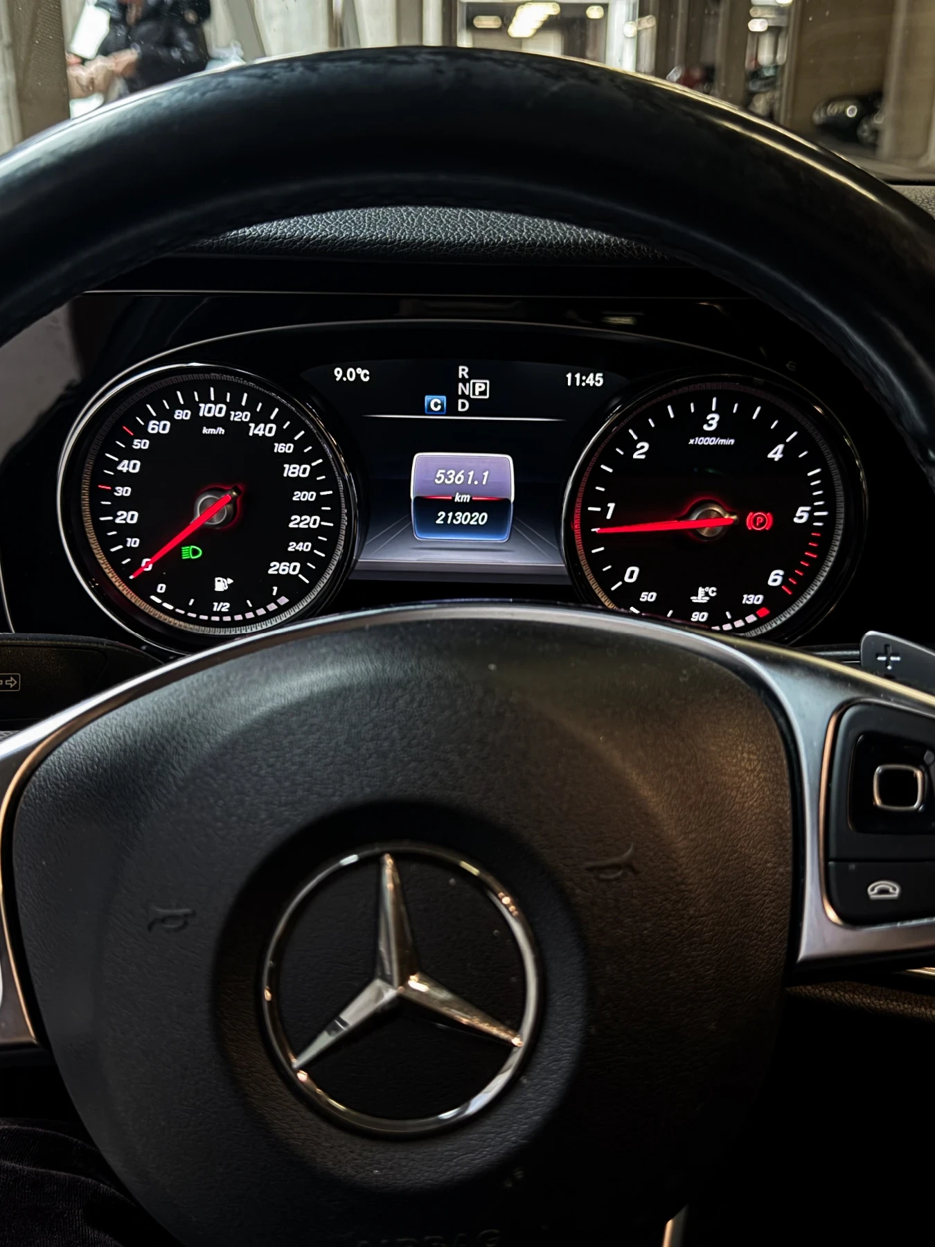 Mercedes-Benz E 220 W213, снимка 6 - Автомобили и джипове - 56448862