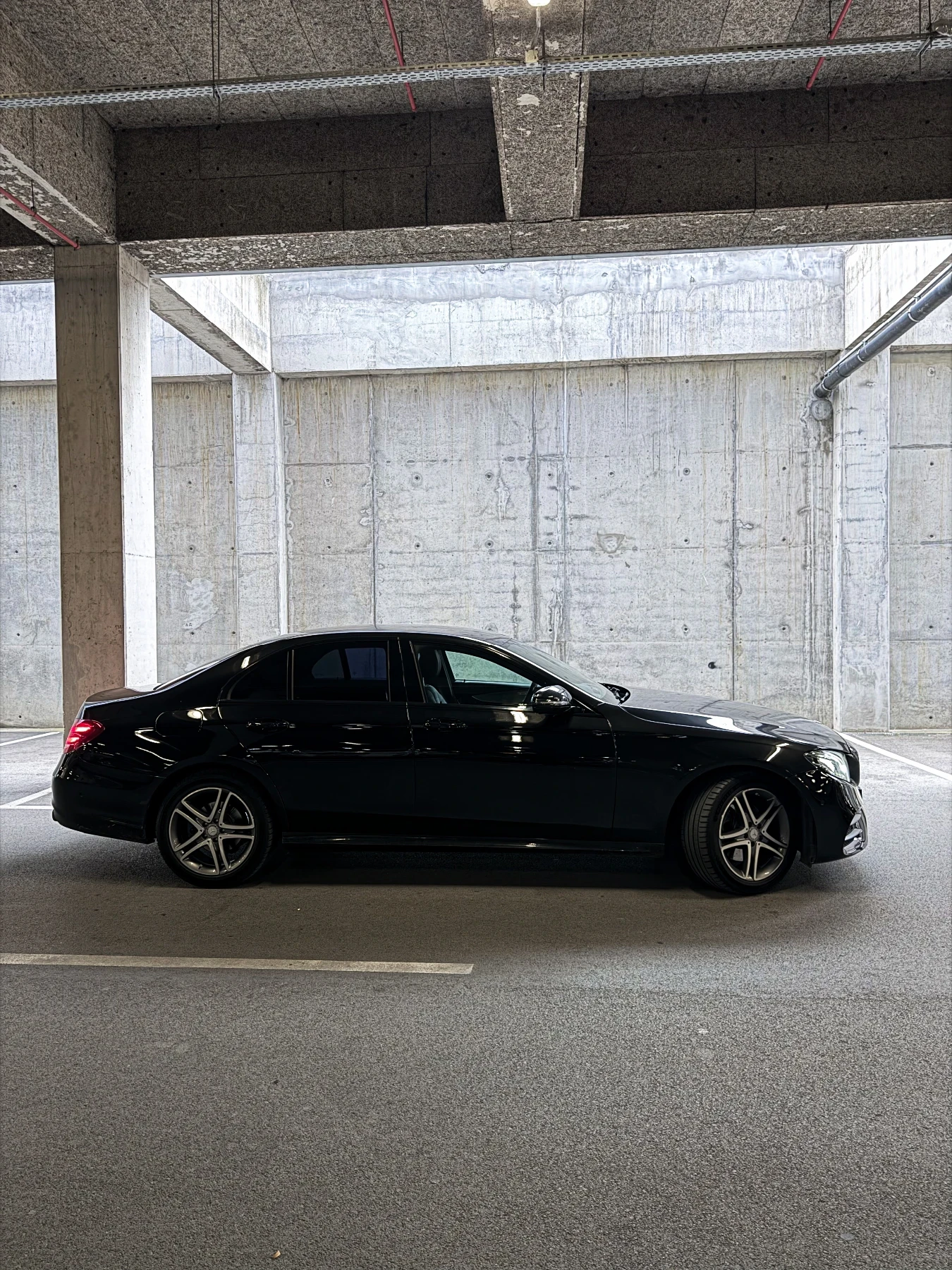 Mercedes-Benz E 220 W213, снимка 4 - Автомобили и джипове - 56448862