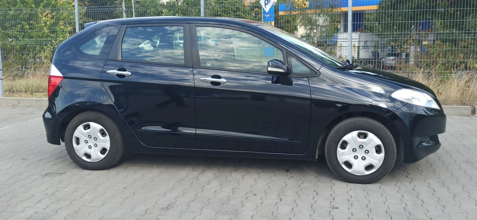 Honda Fr-v МиниВан, снимка 14 - Автомобили и джипове - 56627313