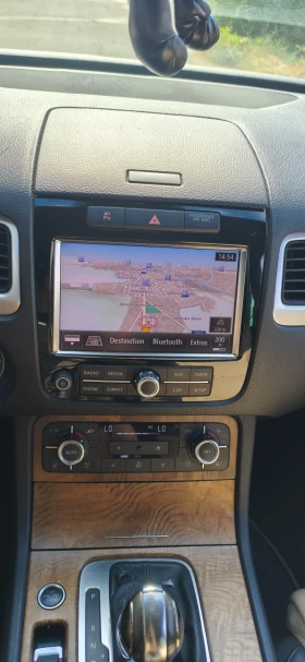 VW Touareg 4.2 TDI R-Line, снимка 3