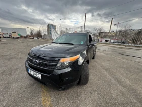 Ford Explorer Police Cruiser