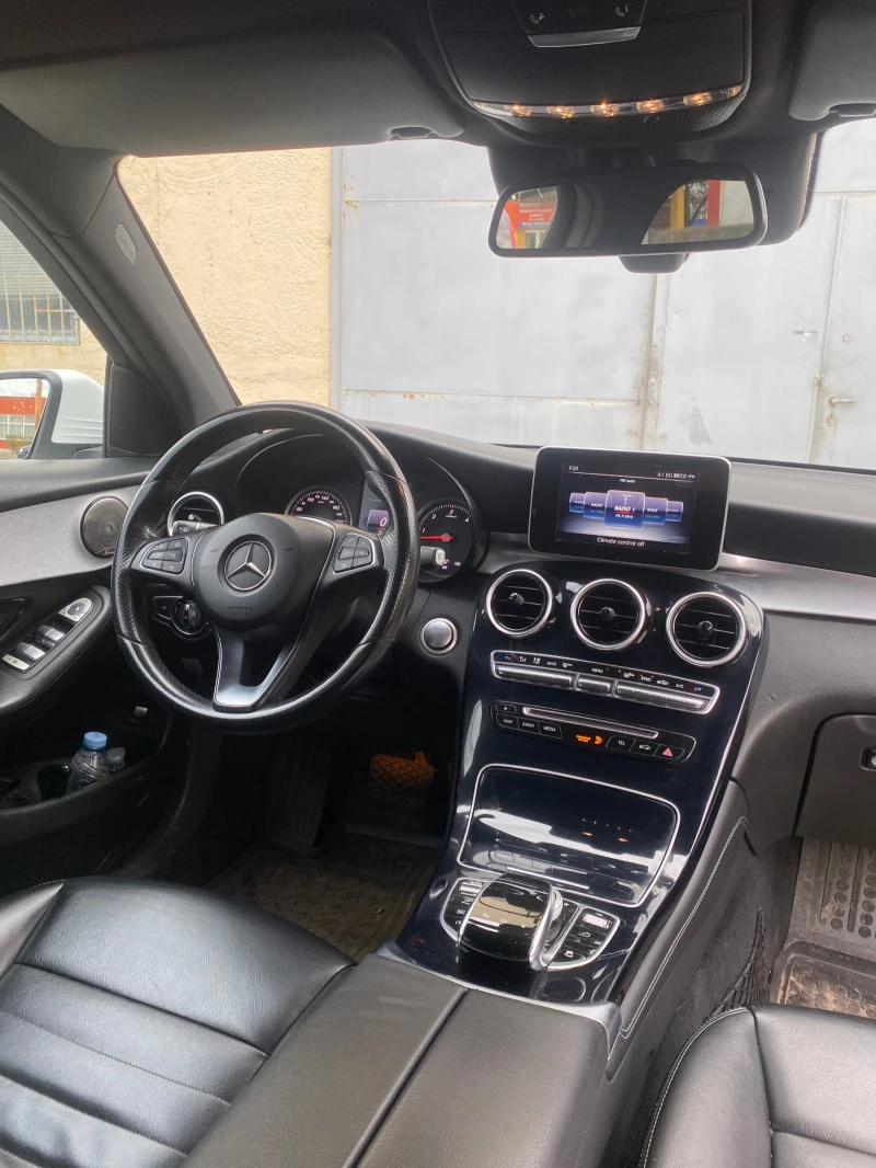 Mercedes-Benz GLC 220 2.2, снимка 12 - Автомобили и джипове - 47032848