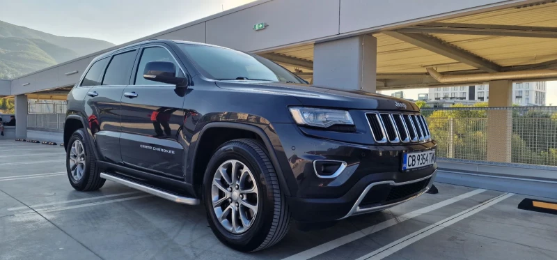 Jeep Grand cherokee 3.0 Дизел, снимка 4 - Автомобили и джипове - 47357456